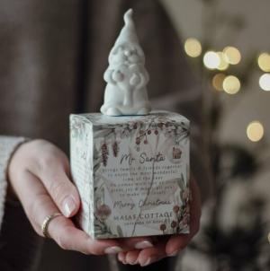 Mr Santa, tomte i gåvobox - Majas lyktor/ Barncancerfonden
